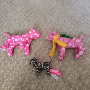 VS PINK Dogs